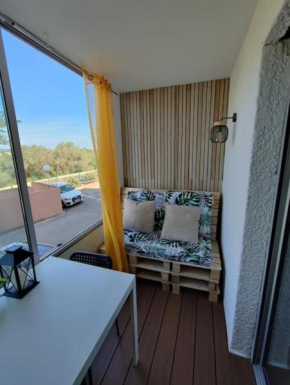 Charmant Studio parking privatif loggia proche de la mer